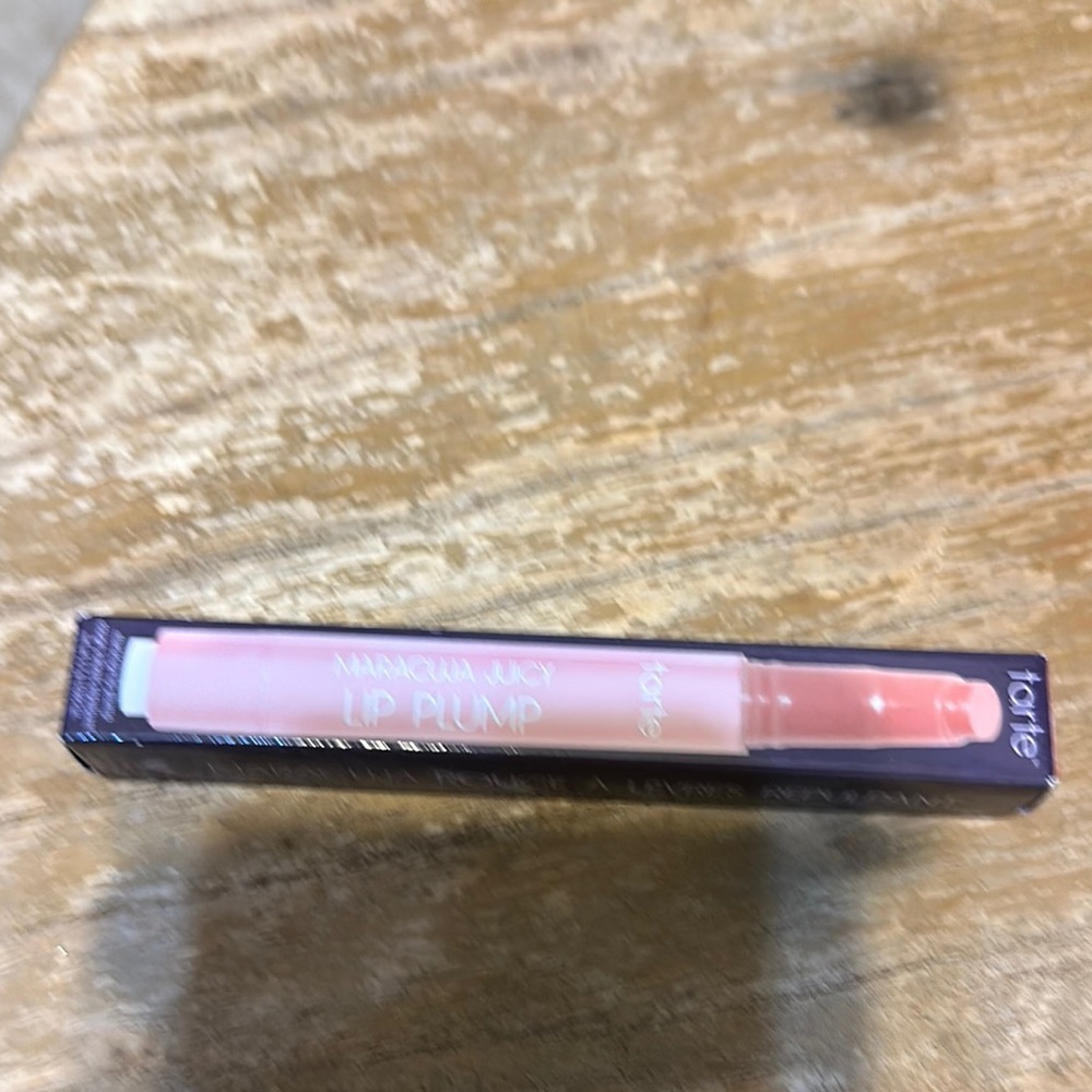 Tarte Maracuja Juicy Lip Plump - Peach